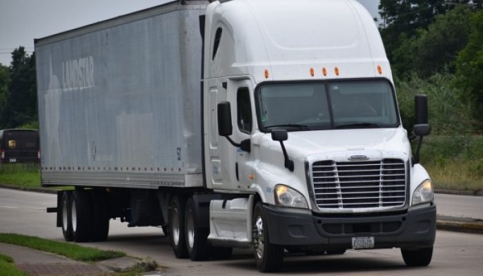 Manfaat Software Trucking dalam Meningkatkan Kepuasan Pelanggan