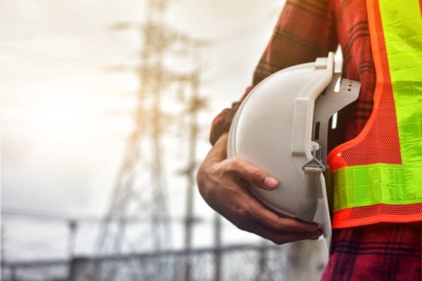 Memahami Pentingnya Menggunakan Alat Keselamatan Kerja Di Industri Alat Keselamatan Kerja