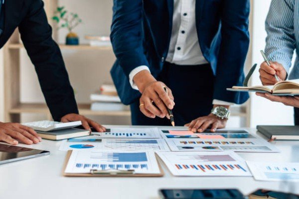 Membangun Bisnis yang Sukses, Langkah Praktis dan Tips Berharga Membangun Bisnis yang Sukses