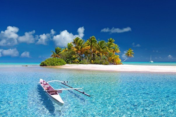 Wisata Pantai di Jawa Timur