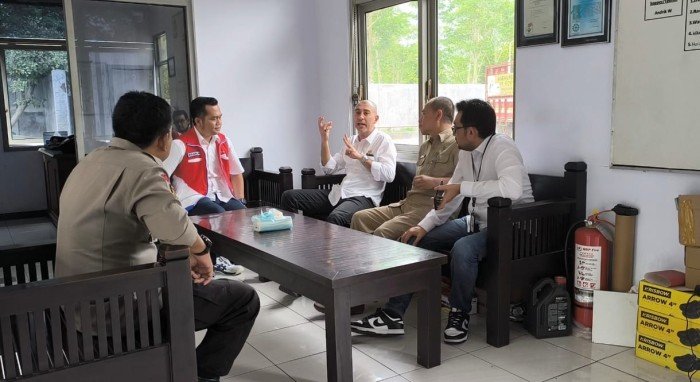 Jelang Idul Fitri, Nasim Khan dan TNI POLRI Lakukan Sidak di SPPBE Bondowoso Nasim Khan